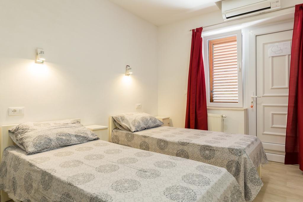 Konavle Apartments Zlatovisce Gruda Bagian luar foto